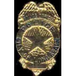 LONG BEACH, CA POLICE DEPARTMENT OFFICER (OLD) MINI BADGE PIN
